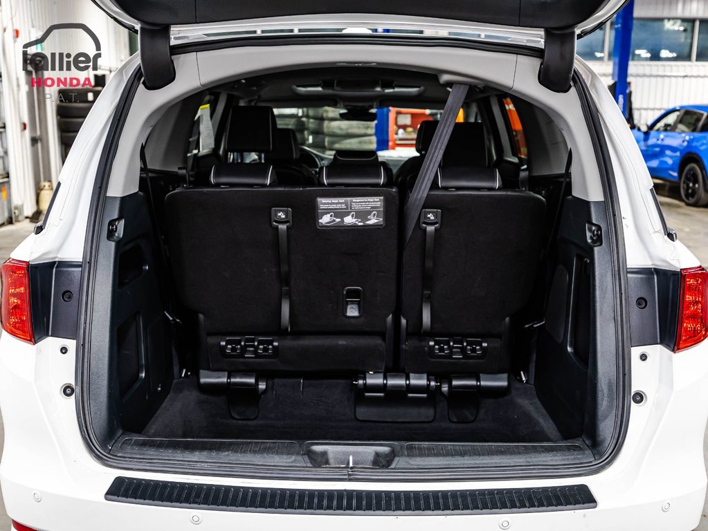 2024 Honda Odyssey Touring 36 000 km jamais accidenté 8 places in , Quebec - 17 - w1024h768px