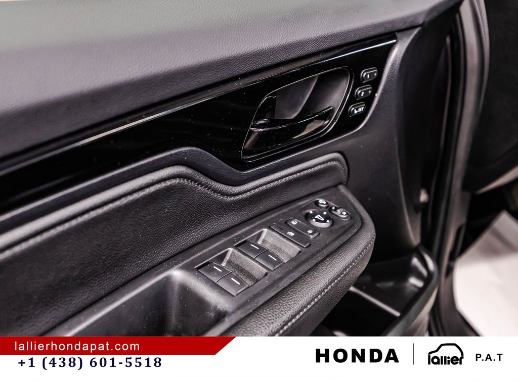 Honda Odyssey Touring 2024 à Montréal, Québec - 12 - w1024h768px