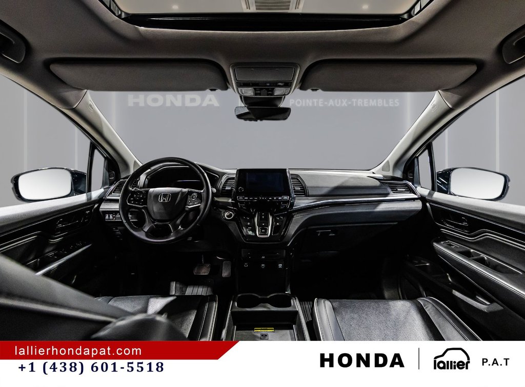 2024 Honda Odyssey Touring in Montréal, Quebec - 15 - w1024h768px