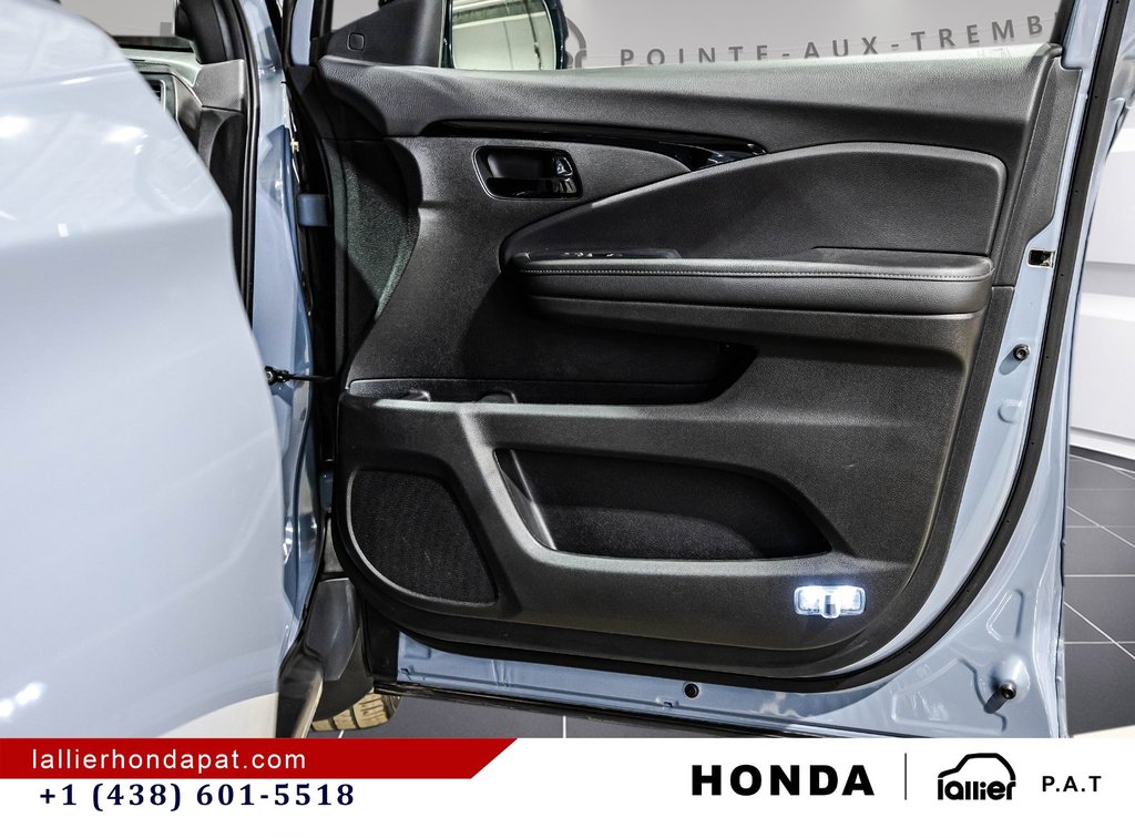 2023 Honda Passport Touring in Montreal, Quebec - 17 - w1024h768px