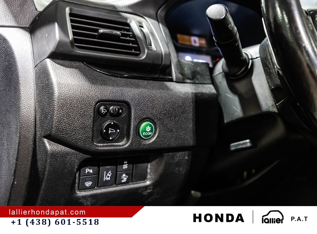Honda Pilot Touring 2017 à Montréal, Québec - 22 - w1024h768px