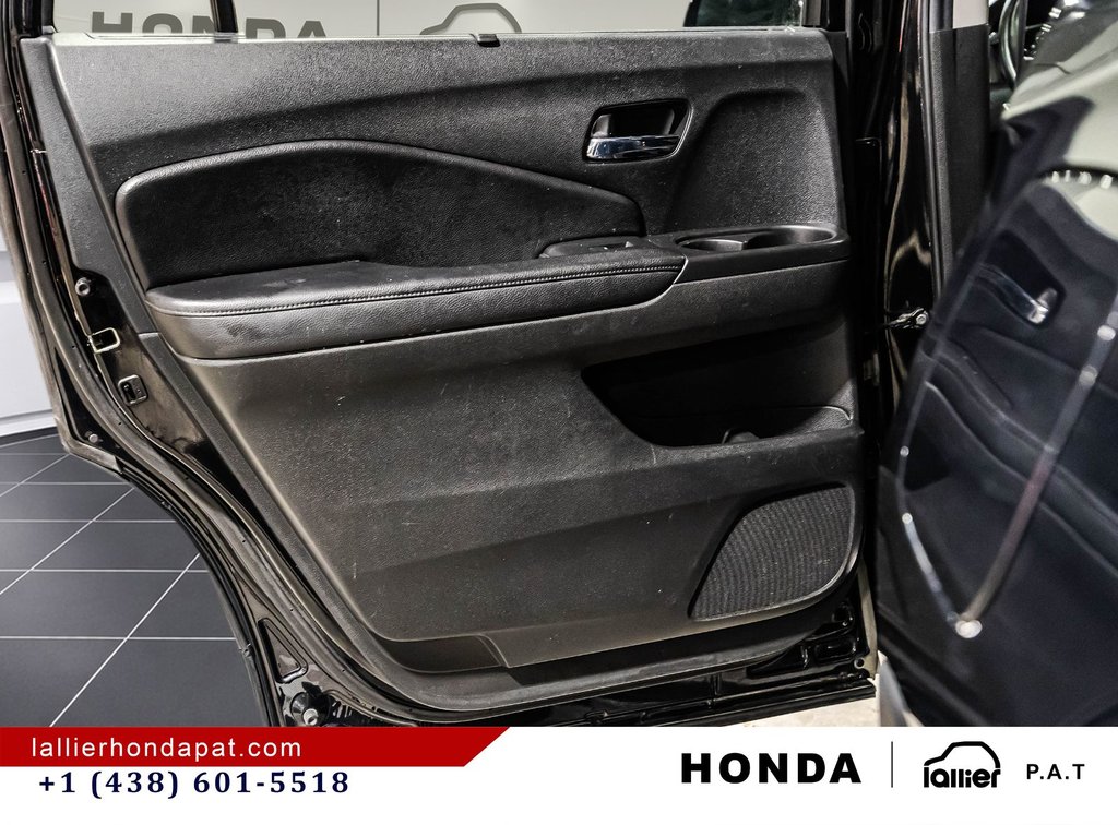 2021 Honda Pilot Touring 8-Passenger in Montreal, Quebec - 13 - w1024h768px