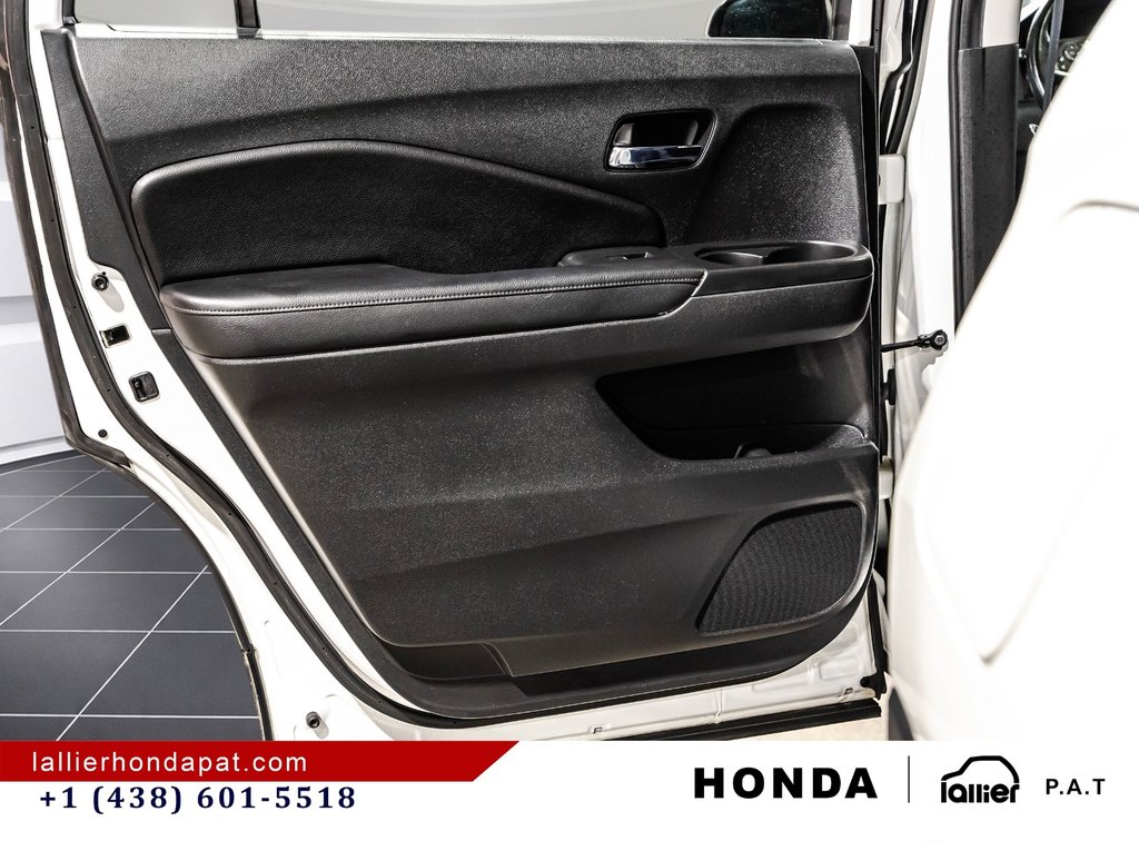 2021 Honda Pilot EX in Montreal, Quebec - 13 - w1024h768px