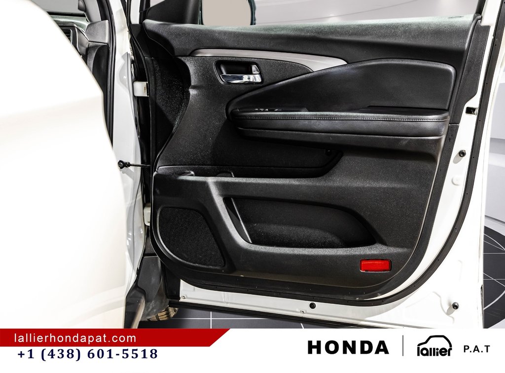 2021 Honda Pilot EX in Montreal, Quebec - 17 - w1024h768px