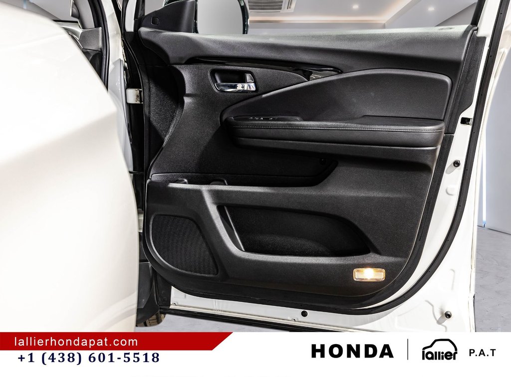 Honda Pilot Touring 7-Passenger 2021 à Montréal, Québec - 19 - w1024h768px