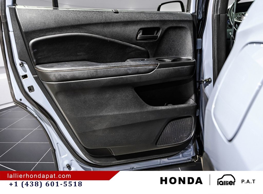 2022 Honda Pilot TrailSport in Montreal, Quebec - 13 - w1024h768px