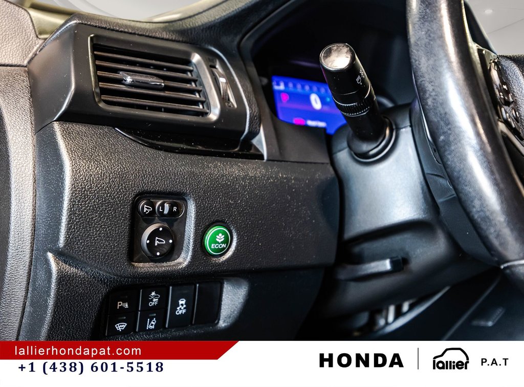 2022 Honda Pilot Touring 7-Passenger in Montréal, Quebec - 21 - w1024h768px