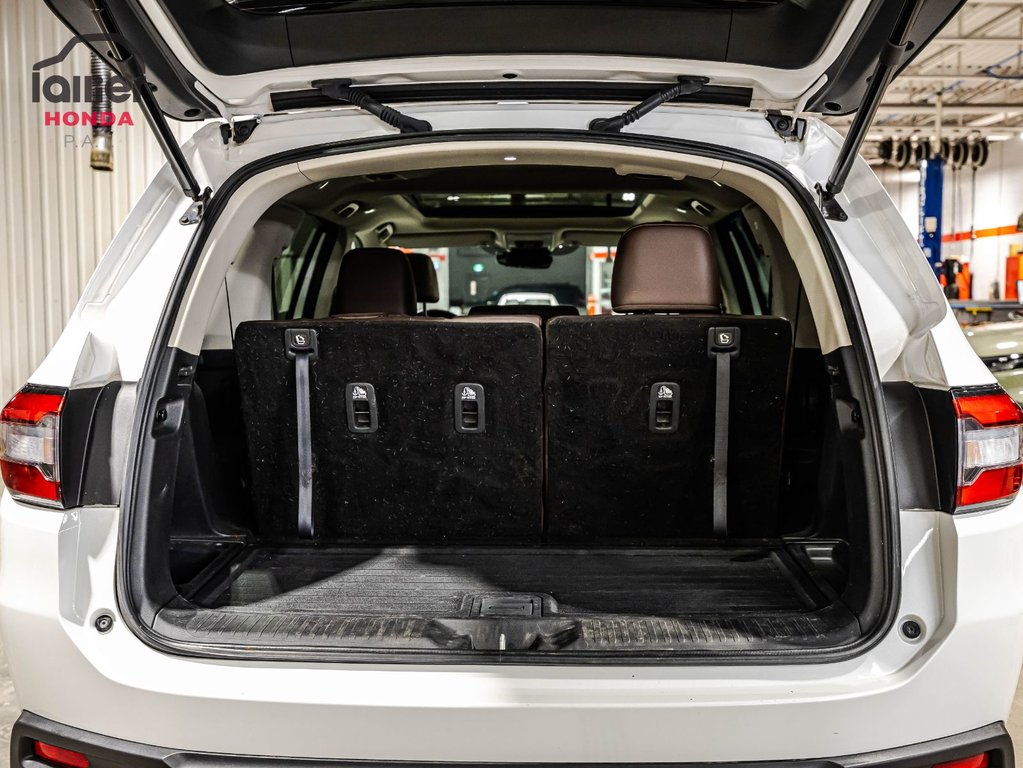 Honda Pilot Touring 2023 à Montréal, Québec - 16 - w1024h768px