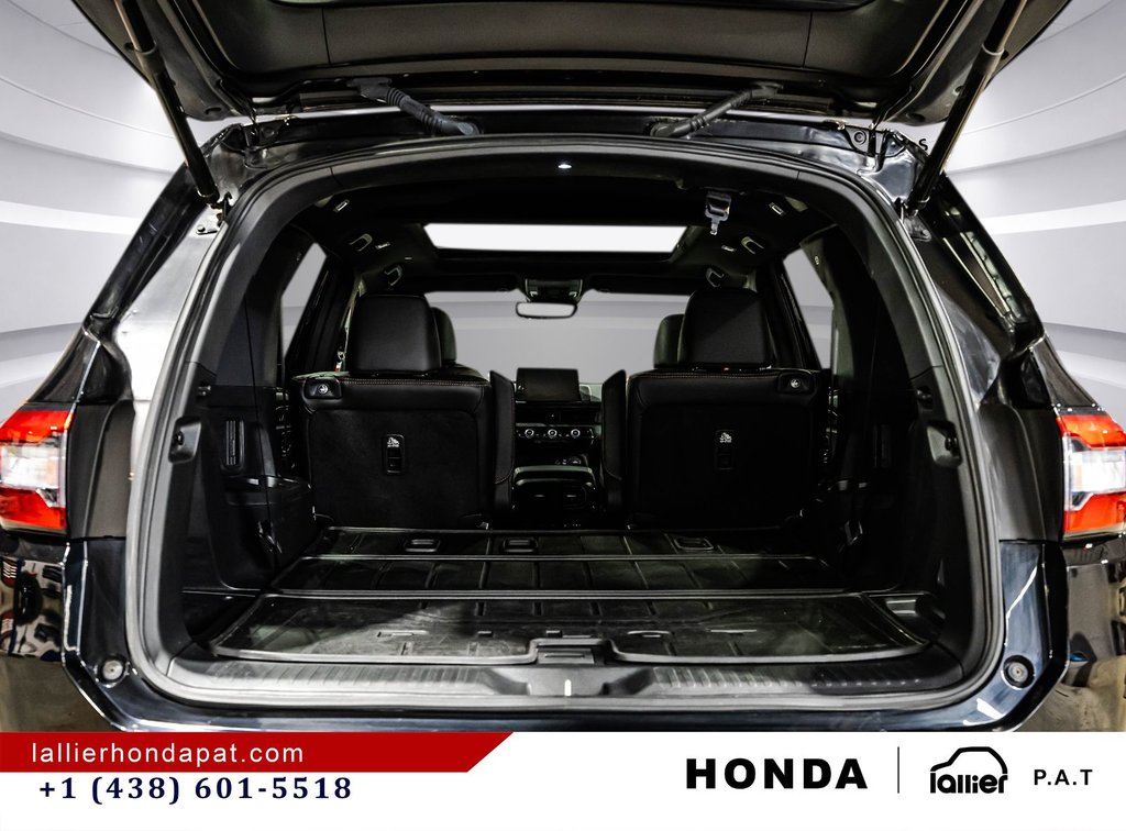 2025 Honda Pilot TrailSport in Montreal, Quebec - 16 - w1024h768px