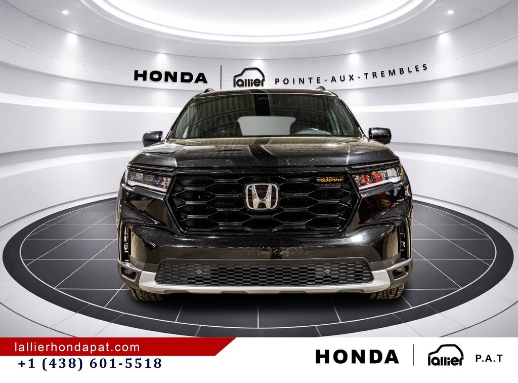 2025 Honda Pilot TrailSport in Montreal, Quebec - 2 - w1024h768px