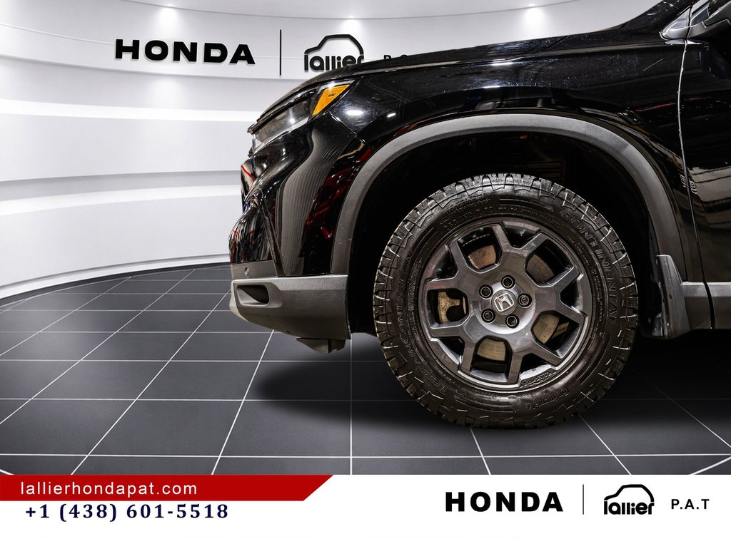 2025 Honda Pilot TrailSport in Montreal, Quebec - 10 - w1024h768px