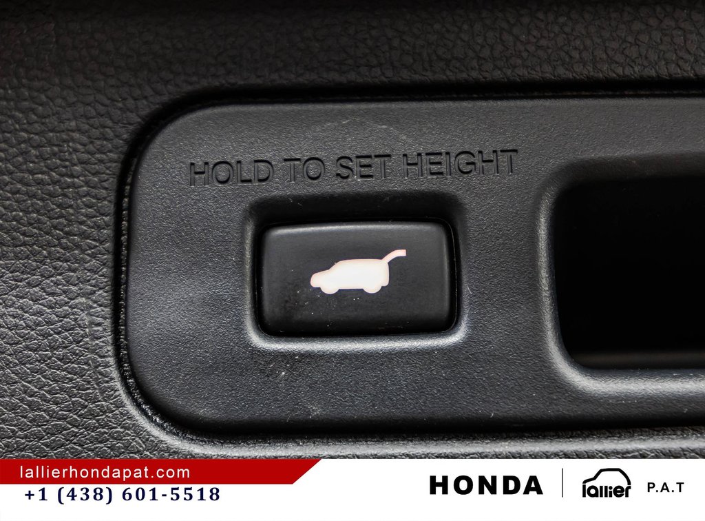 2025 Honda Pilot Touring in Montreal, Quebec - 15 - w1024h768px