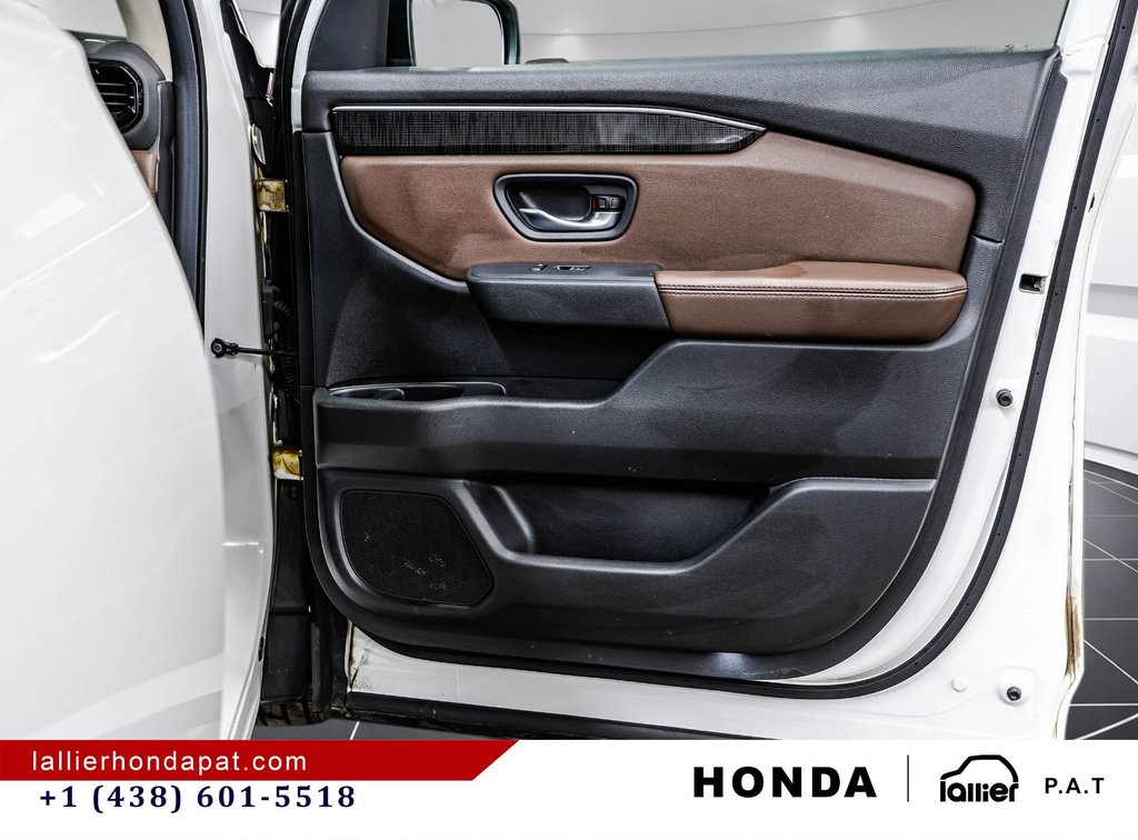 2025 Honda Pilot Touring in Montreal, Quebec - 17 - w1024h768px
