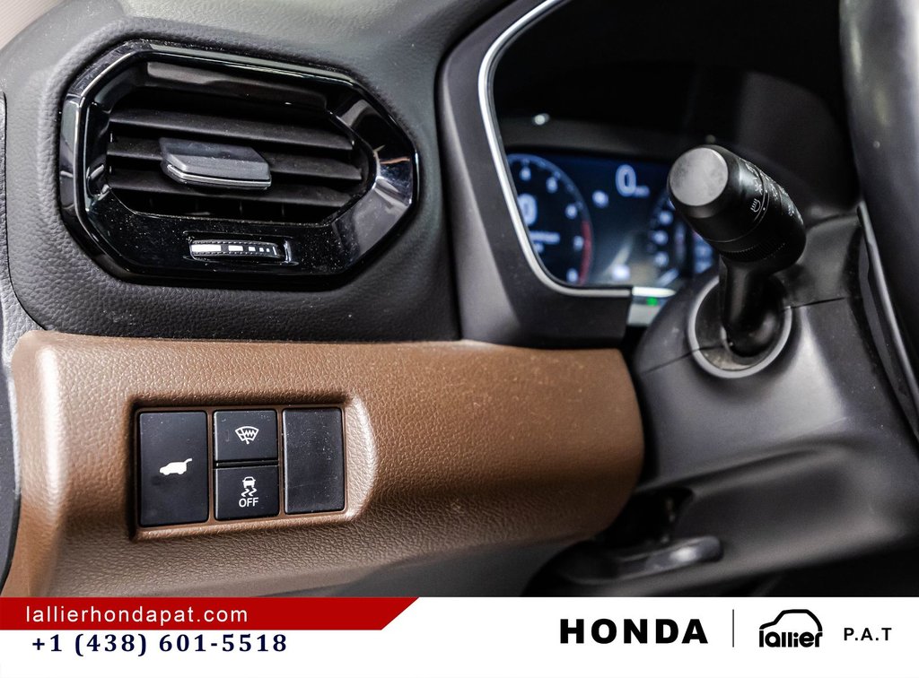 2025 Honda Pilot Touring in Montreal, Quebec - 22 - w1024h768px