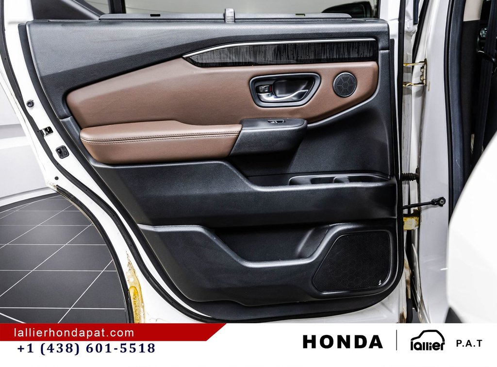2025 Honda Pilot Touring in Montreal, Quebec - 12 - w1024h768px