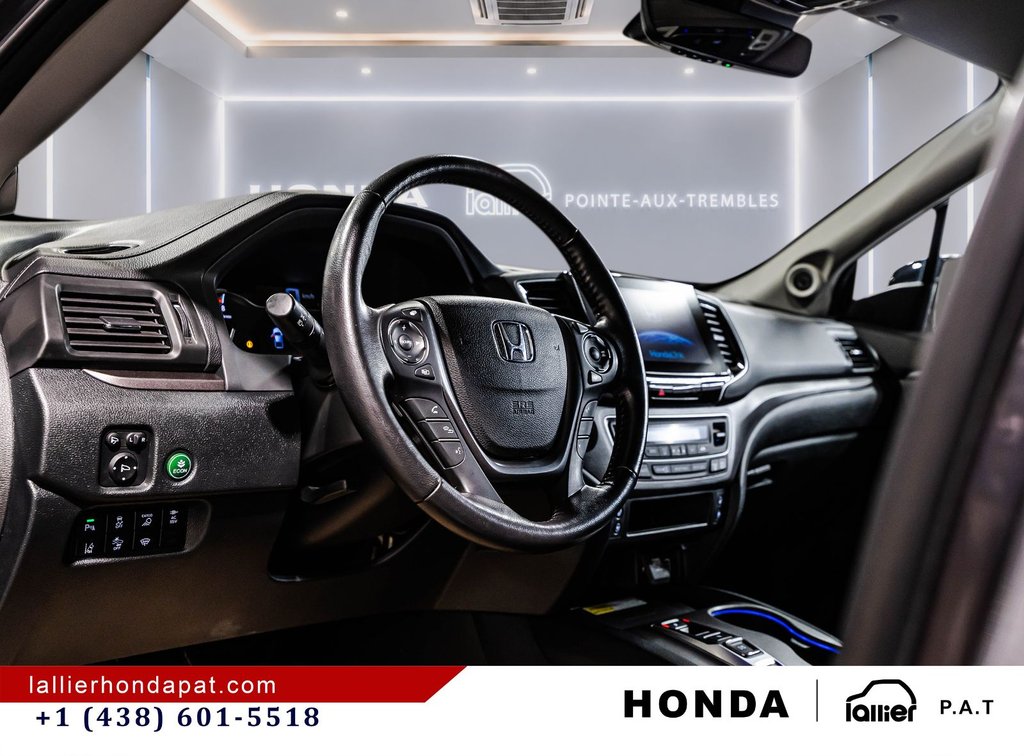 2023 Honda Ridgeline Touring in Montreal, Quebec - 21 - w1024h768px