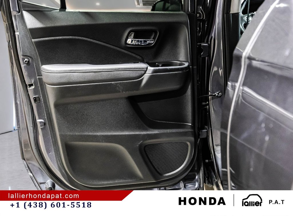 2023 Honda Ridgeline Touring in Montreal, Quebec - 13 - w1024h768px