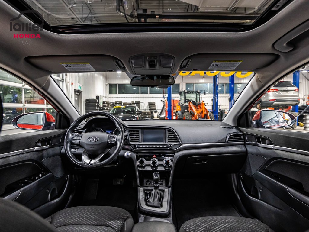 2019 Hyundai Elantra Preferred JAMAIS ACCIDENTÉ in Montreal, Quebec - 15 - w1024h768px