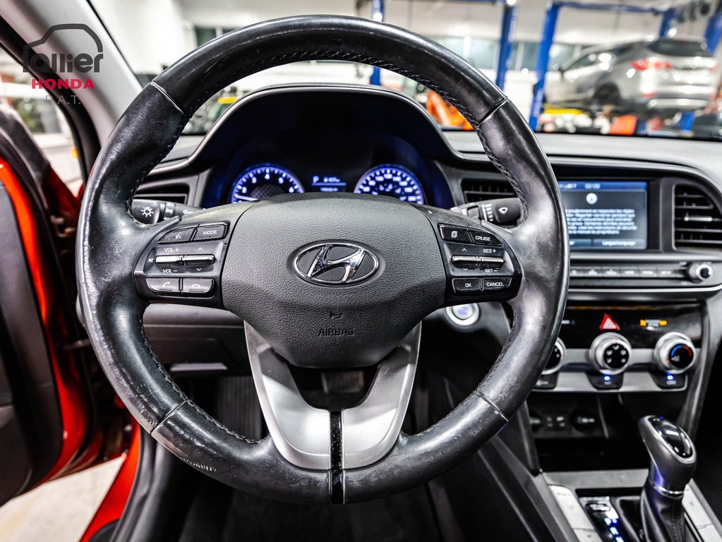 2019 Hyundai Elantra Preferred JAMAIS ACCIDENTÉ in Montreal, Quebec - 23 - w1024h768px