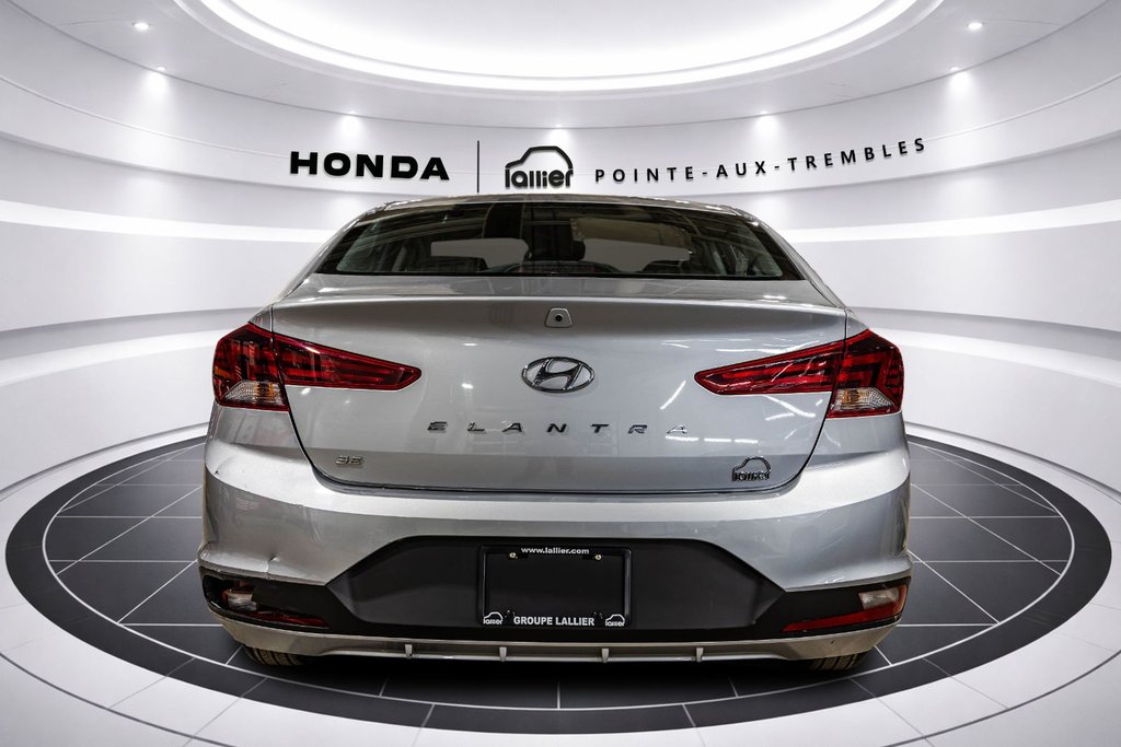 2020 Hyundai Elantra Essential in Montreal, Quebec - 6 - w1024h768px