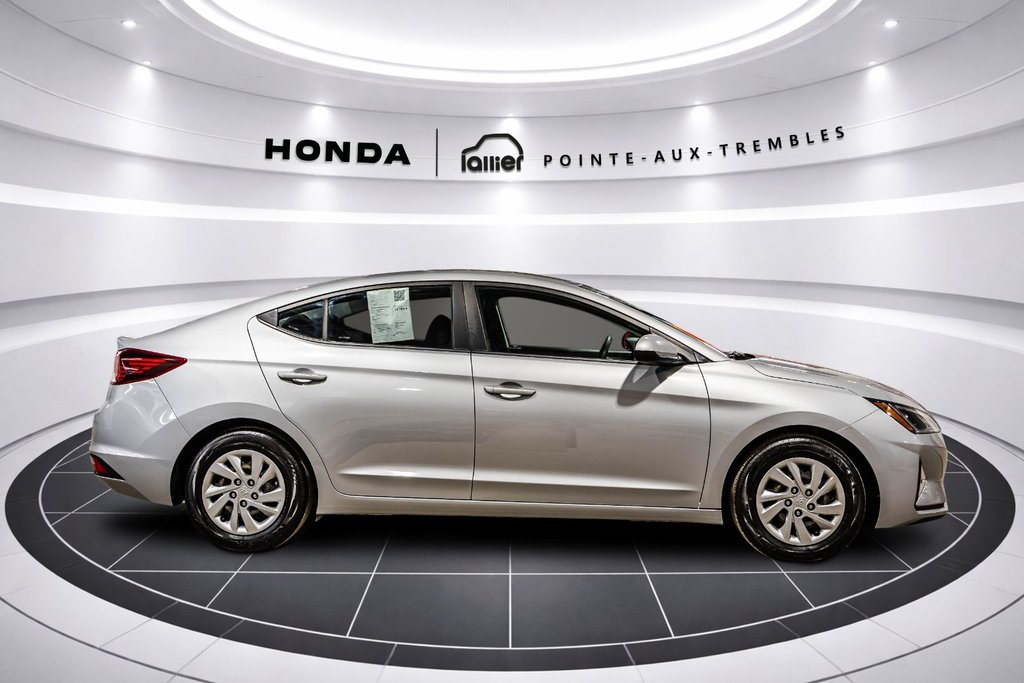 2020 Hyundai Elantra Essential in Montreal, Quebec - 8 - w1024h768px