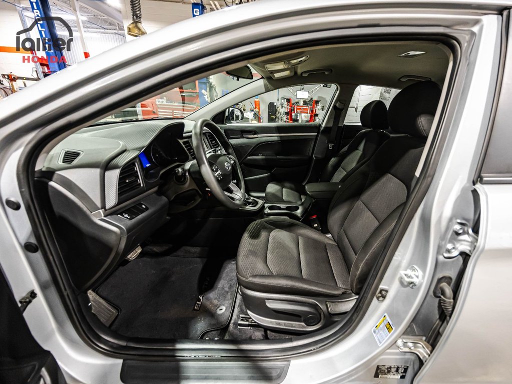 2020 Hyundai Elantra Essential in Montreal, Quebec - 18 - w1024h768px