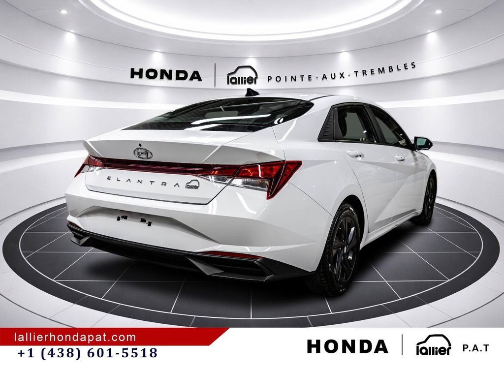 2022 Hyundai Elantra Preferred in Montreal, Quebec - 7 - w1024h768px