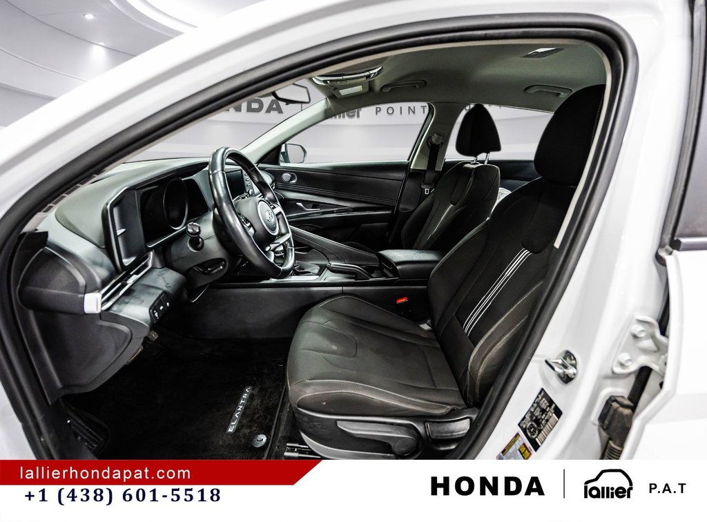 2022 Hyundai Elantra Preferred in Montreal, Quebec - 18 - w1024h768px