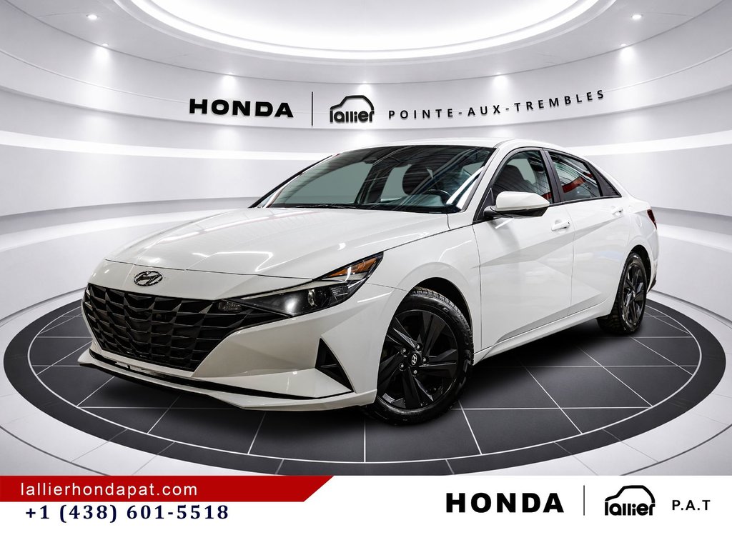 2022 Hyundai Elantra Preferred in Montreal, Quebec - 1 - w1024h768px