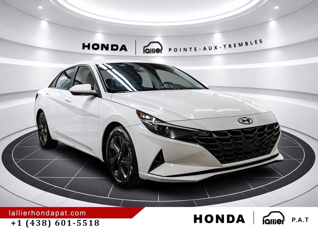 2022 Hyundai Elantra Preferred in Montreal, Quebec - 9 - w1024h768px