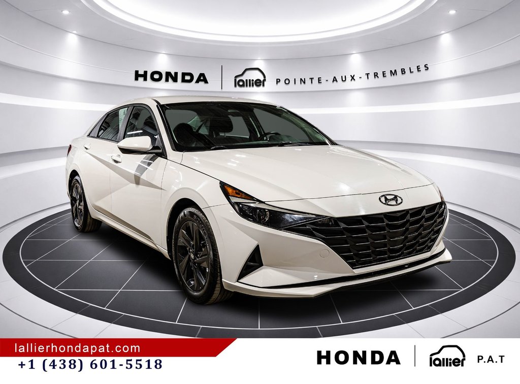2023 Hyundai Elantra Preferred in Montreal, Quebec - 9 - w1024h768px