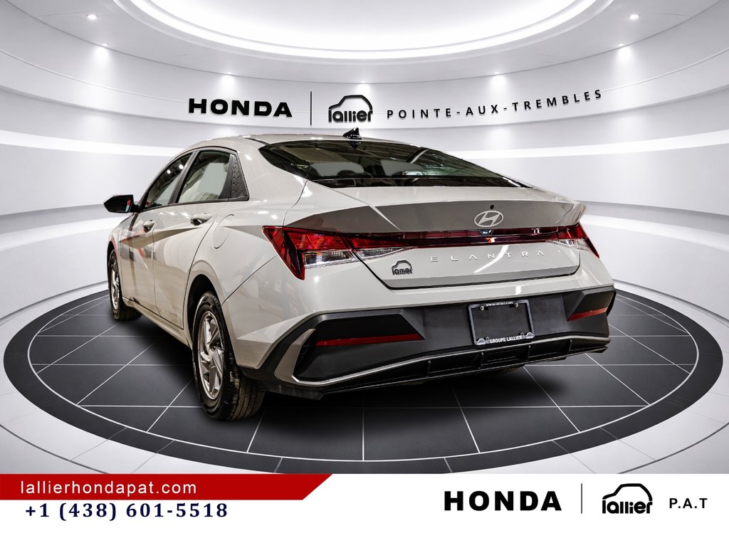 2025 Hyundai Elantra Essential in Montreal, Quebec - 5 - w1024h768px