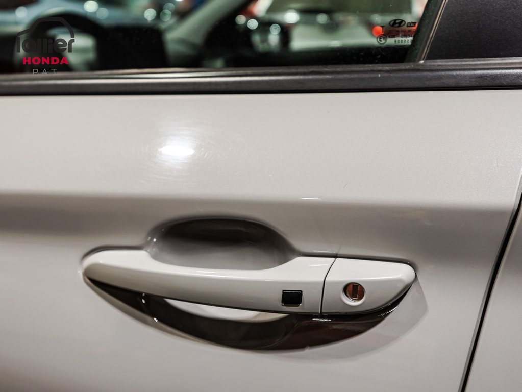 Hyundai Kona Preferred 1 ROPRIO JAMAIS ACCIDENTÉ 2023 à Montréal, Québec - 11 - w1024h768px