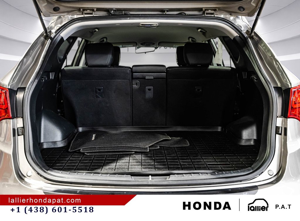Hyundai Santa Fe Sport Premium 2018 à Montréal, Québec - 16 - w1024h768px