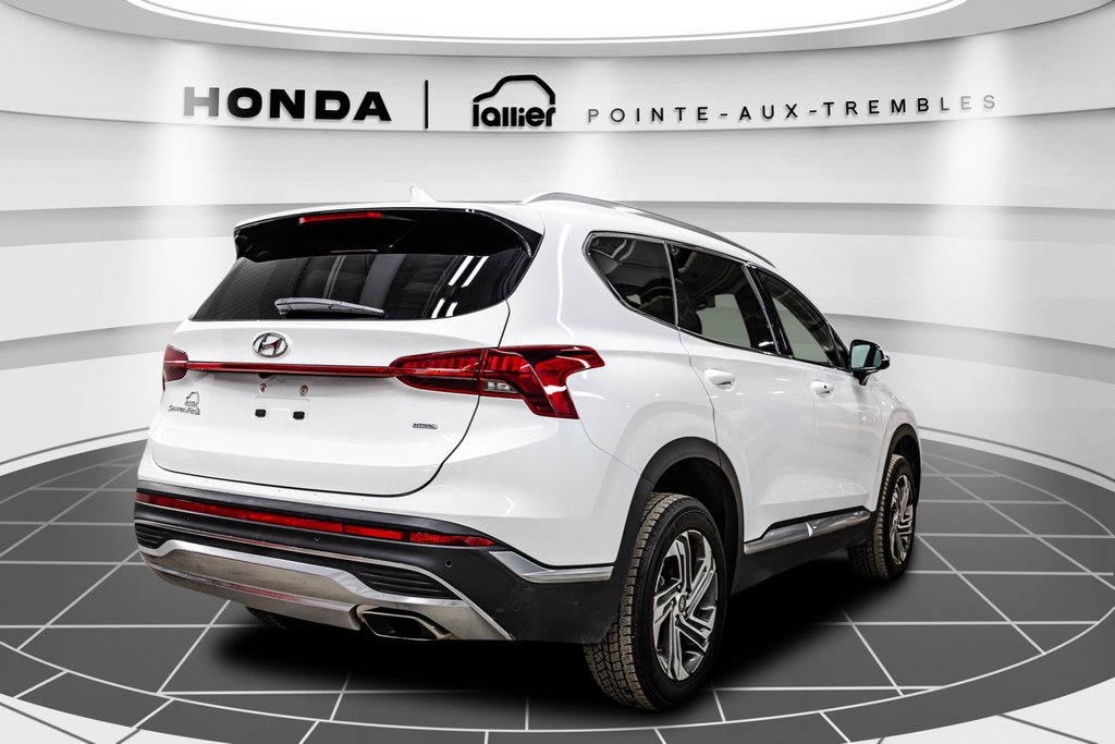 2022  Santa Fe Preferred AWD in Montreal, Quebec - 7 - w1024h768px