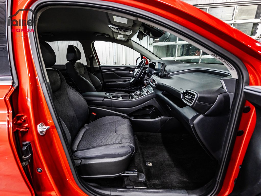 2022 Hyundai Santa Fe Essential AWD 1PROPRIO in , Quebec - 17 - w1024h768px