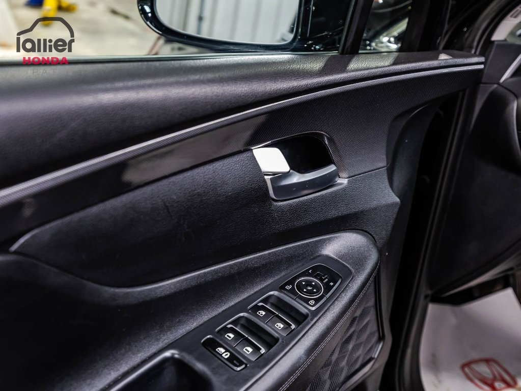 2023 Hyundai Santa Fe Preferred in Montreal, Quebec - 12 - w1024h768px