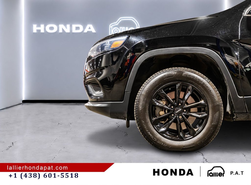 2019 Jeep Cherokee North in Montréal, Quebec - 10 - w1024h768px