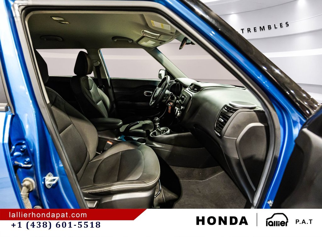 2016 Kia Soul LX in Montreal, Quebec - 17 - w1024h768px