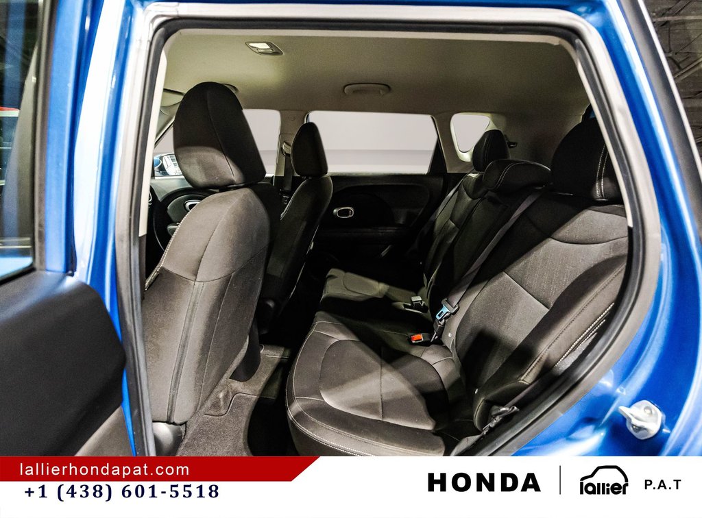 2016 Kia Soul LX in Montreal, Quebec - 13 - w1024h768px