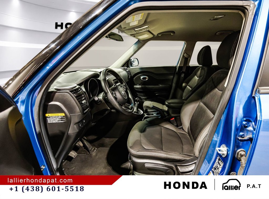 2016 Kia Soul LX in Montreal, Quebec - 18 - w1024h768px