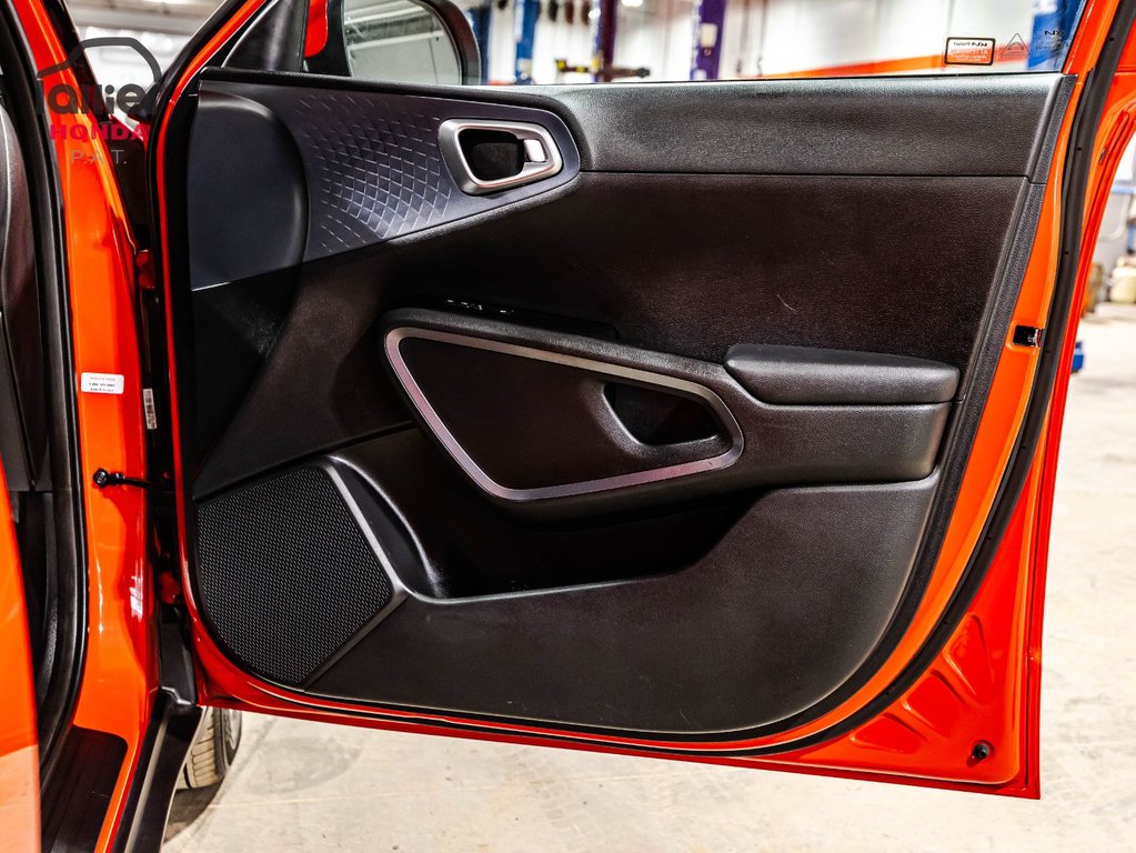 Kia Soul EX 2023 à Montréal, Québec - 16 - w1024h768px