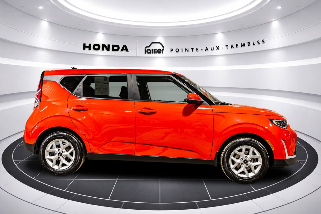 Kia Soul EX 2023 à Montréal, Québec - 8 - w1024h768px