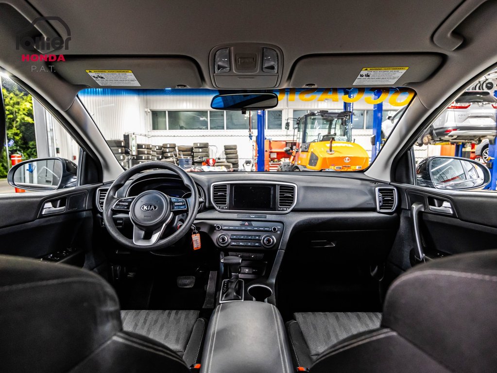 2020 Kia Sportage LX AWD JAMAIS ACCIDENTÉ in Montreal, Quebec - 14 - w1024h768px