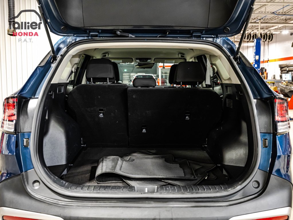 2025 Kia Sportage LX AWD in Montreal, Quebec - 15 - w1024h768px