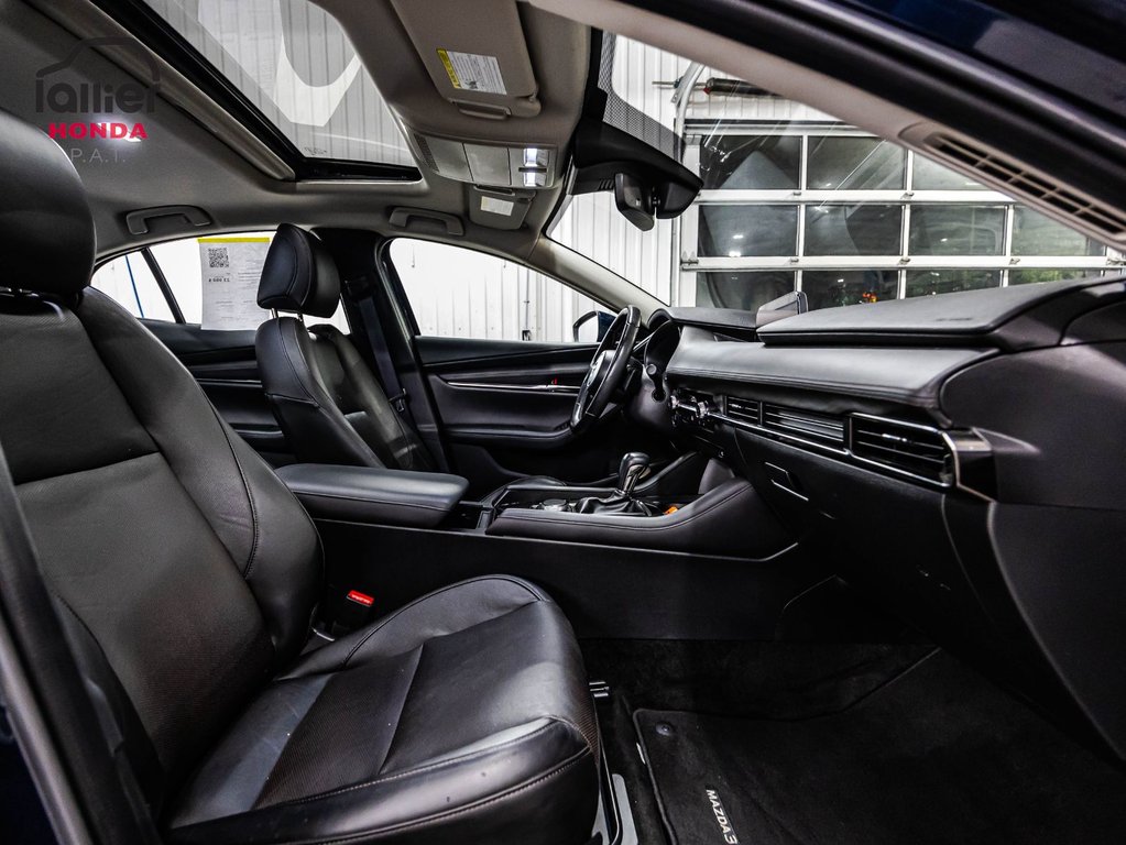 2021 Mazda 3 GT JAMAIS ACCIDENTÉ in , Quebec - 17 - w1024h768px