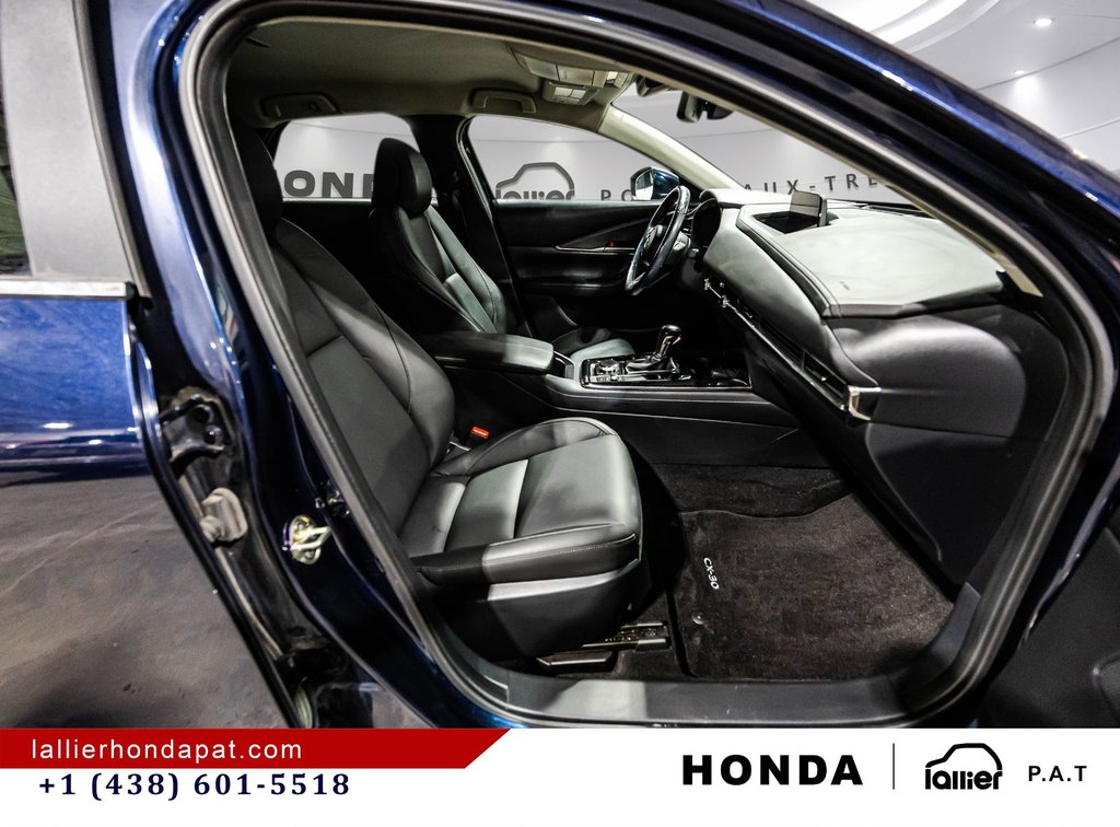 Mazda CX-30 GS 2023 à Montréal, Québec - 17 - w1024h768px