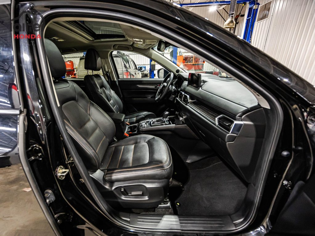 Mazda CX-5 GT 2022 à Montréal, Québec - 19 - w1024h768px