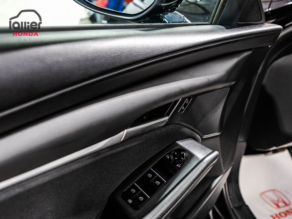 Mazda 3 Sport GX 2024 à Montréal, Québec - 11 - w1024h768px