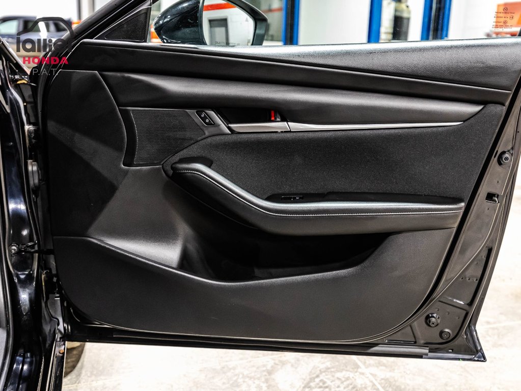 Mazda 3 Sport GX 2024 à Montréal, Québec - 14 - w1024h768px